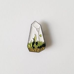 🎉 New Succulent Plant Terrarium Enamel Pin